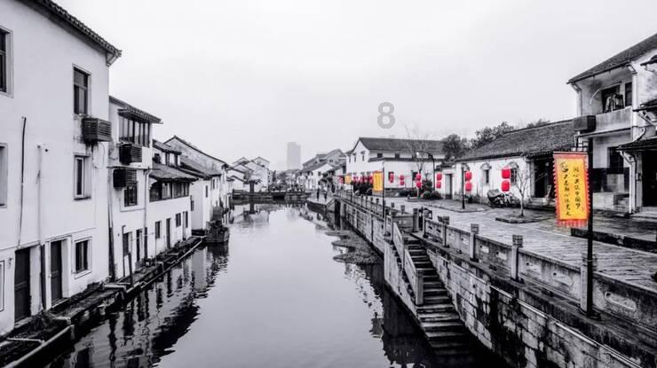 如果一群人中有男有女，那么该用“他们”，还是“她们”呢？这两个词有什么区别呢？